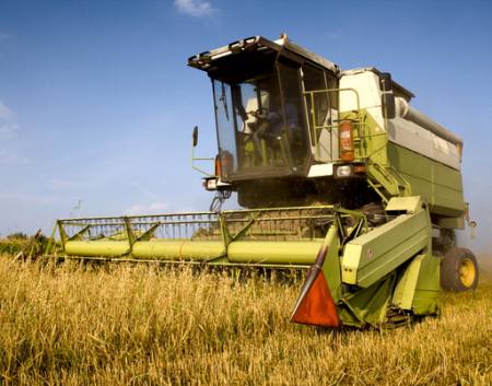 work, agriculture, field, combine Jakub Jirsák - Dreamstime