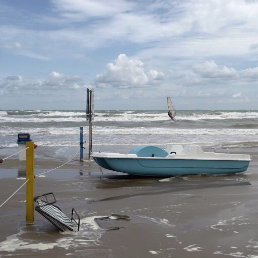 boat, sea, ocean, sky, clouds, sand, beach Prillfoto