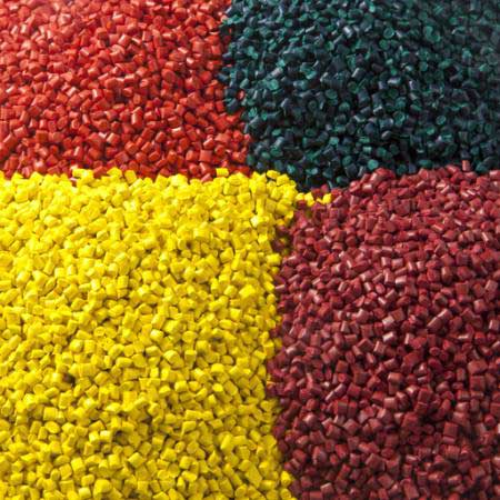 beads, yellow, red, small Aykuterd - Dreamstime