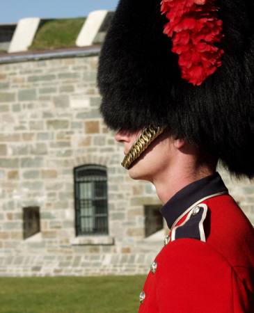 helmet, guard, england Gary Blakeley - Dreamstime helmet, guard, england Gary Blakeley - Dreamstime