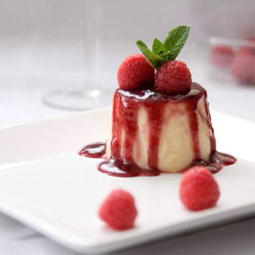 cake, desert, fruits, raspberries, red Simone Van Den Berg (Fotosmurf02)