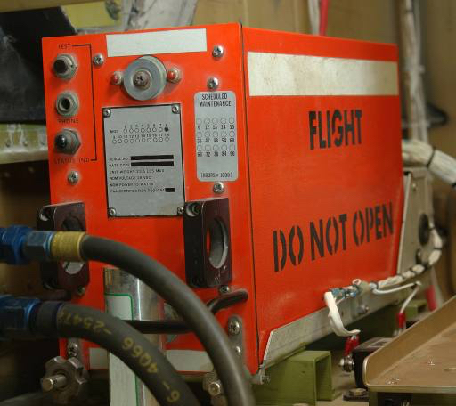 red, box, do not open, flight, cables Awcnz62