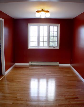 empty, lights, windows, floor, red, room Melissa King - Dreamstime