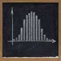 chart, arrow, down, board, chalk Marek Uliasz - Dreamstime