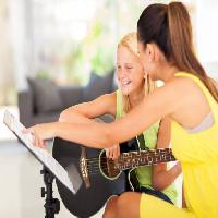 music, guitar, instrument, women, girls, yellow Hongqi Zhang (