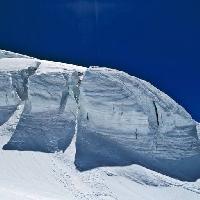 Pixwords The image with mountain, snow, shadow, sky, ice, cold, mountains Paolo Amiotti (Kippis)